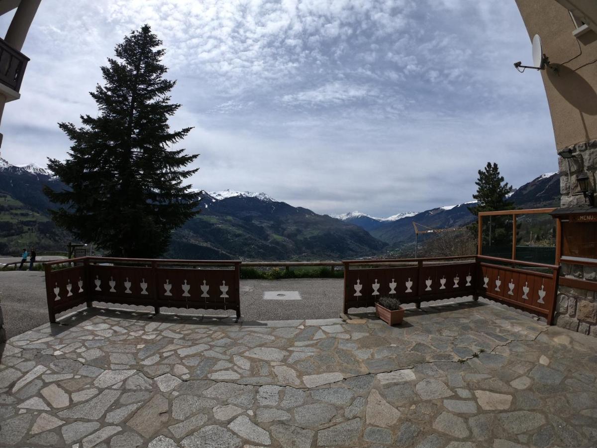 Auberge Le Valezan Buitenkant foto